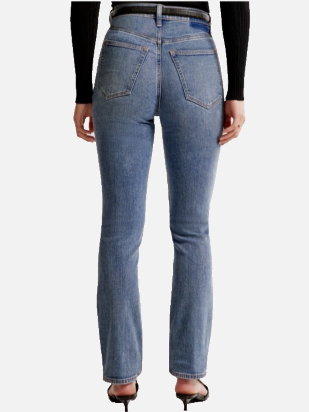 A&F Ultra High Rise The Slim Straight Women's Blue Jeans Size 29 / 8S